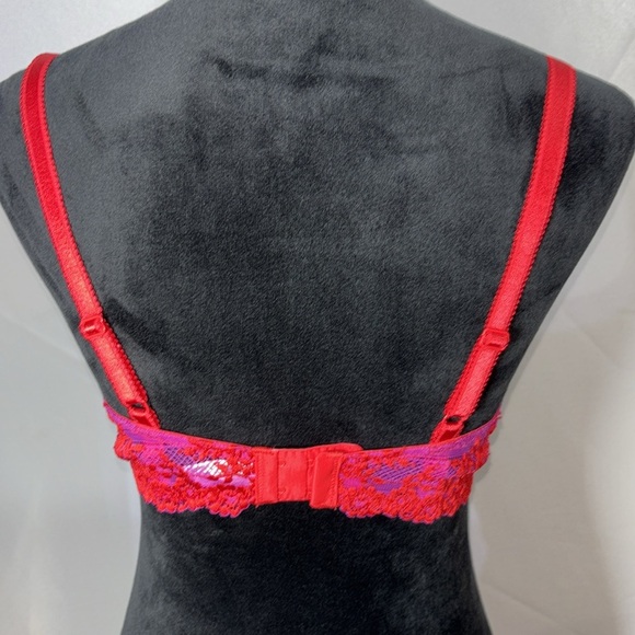 Wacoal Embrace Red & Purple Lace Underwire Bra Size 38C - Picture 6 of 9